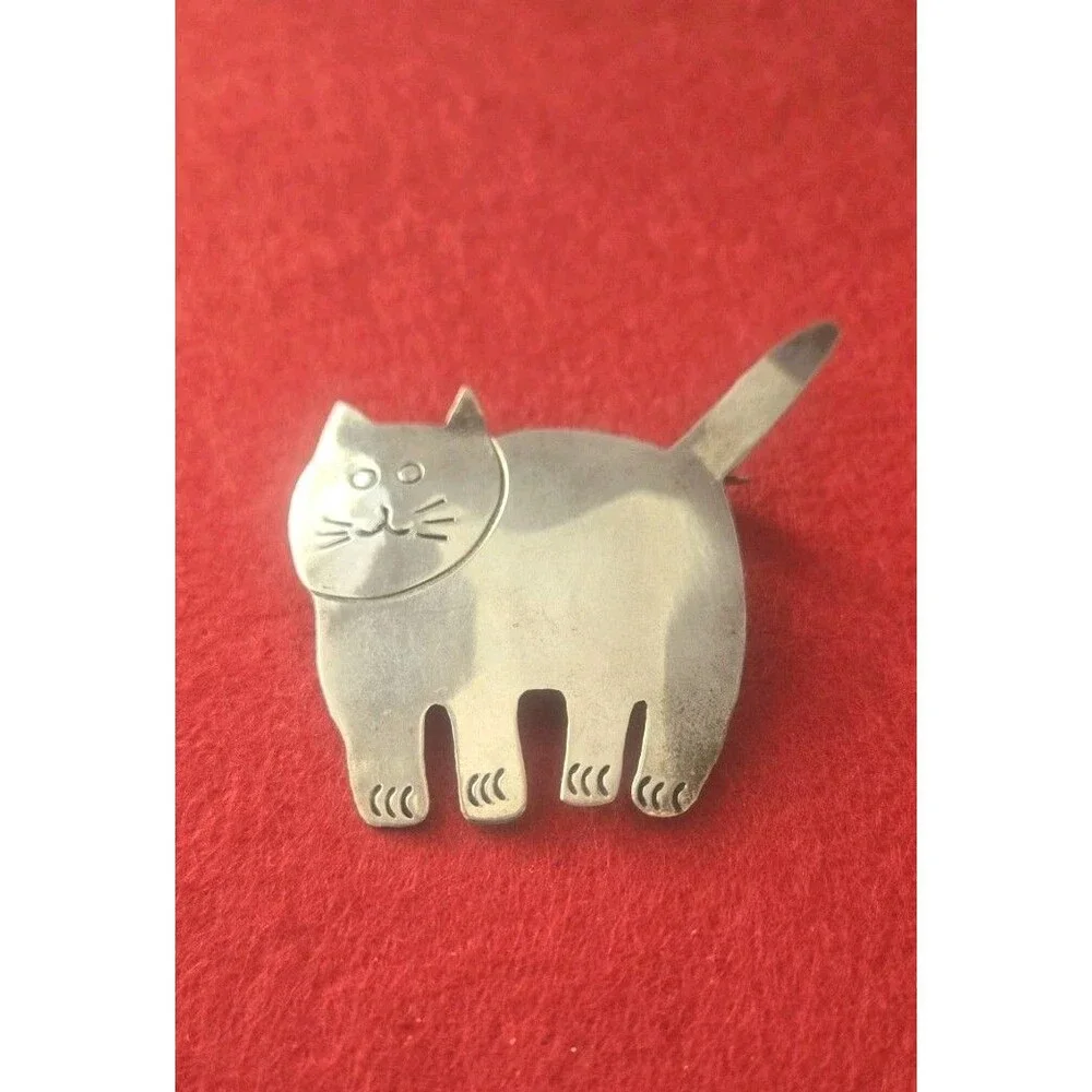 Vintage 925 Sterling Silver 9.2 Grams Cat Design Brooch Pin 1 5/8